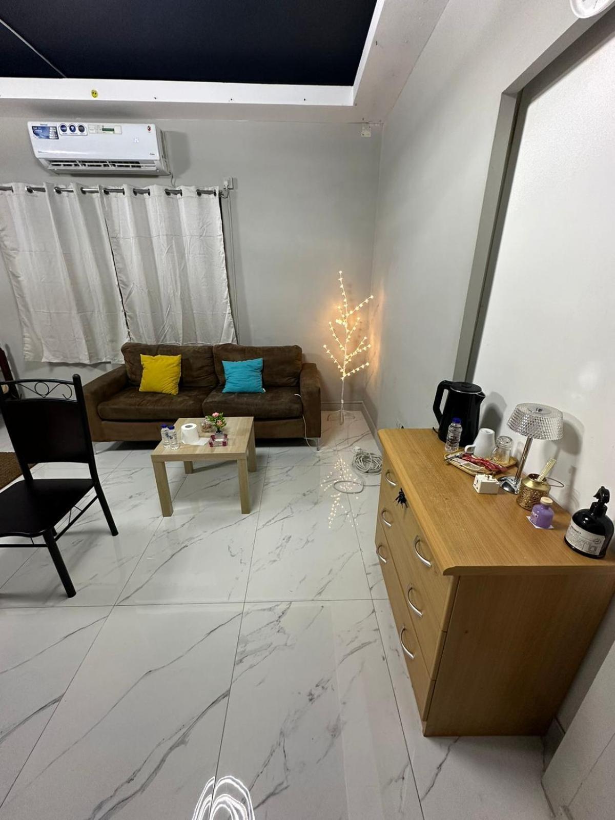 Cozy Corner 2024 Apartamento Abu Dhabi